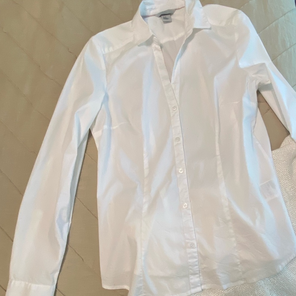 Women’s shirt
